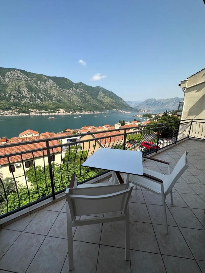 Point Of View Leilighet Kotor Eksteriør bilde